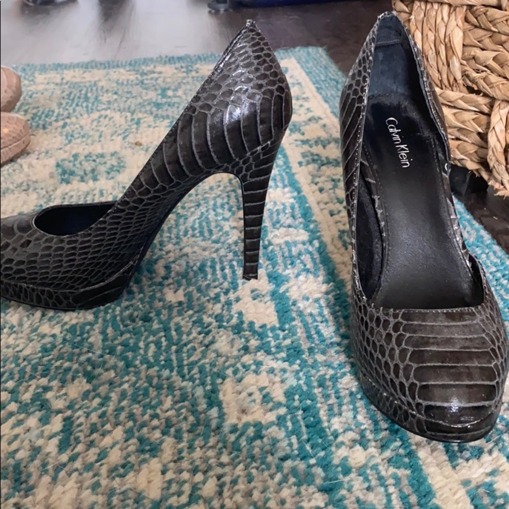 Black snake skin Calvin Klein - size 7.5